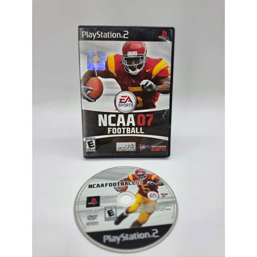 NCAA Football 07 EA Sports Sony PlayStation 2 PS2 Game Reggie Bush Cover